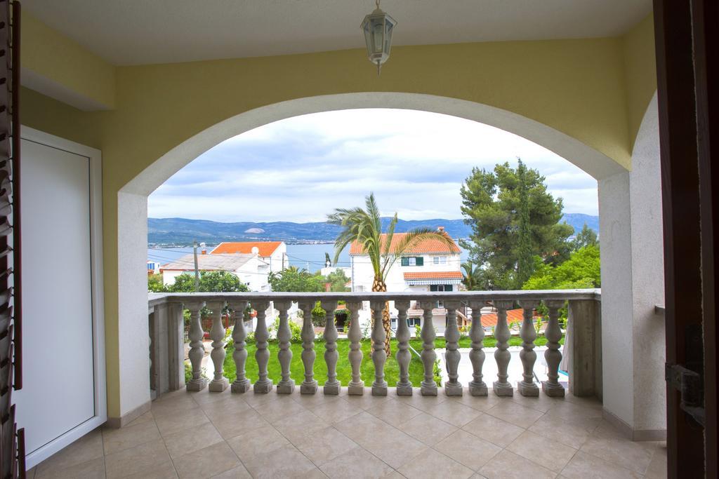 Apartments Bago Trogir Exterior photo