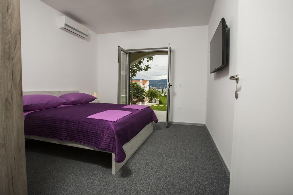 Apartments Bago Trogir Exterior photo