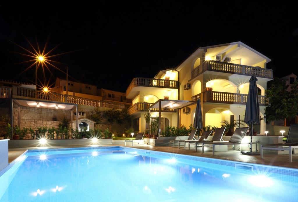 Apartments Bago Trogir Exterior photo